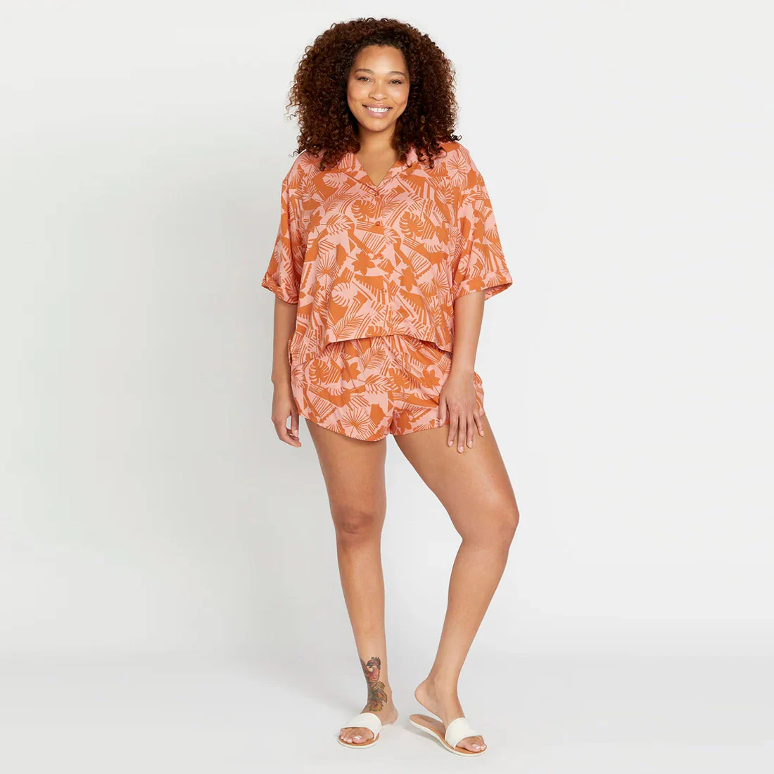 VOLCOM Women's Off Tropic Short - Burnt Sienna - Image 4