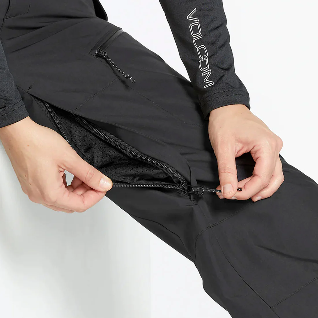 VOLCOM Women's Stone Mica 20K Pant 2025 - Black - Image 8