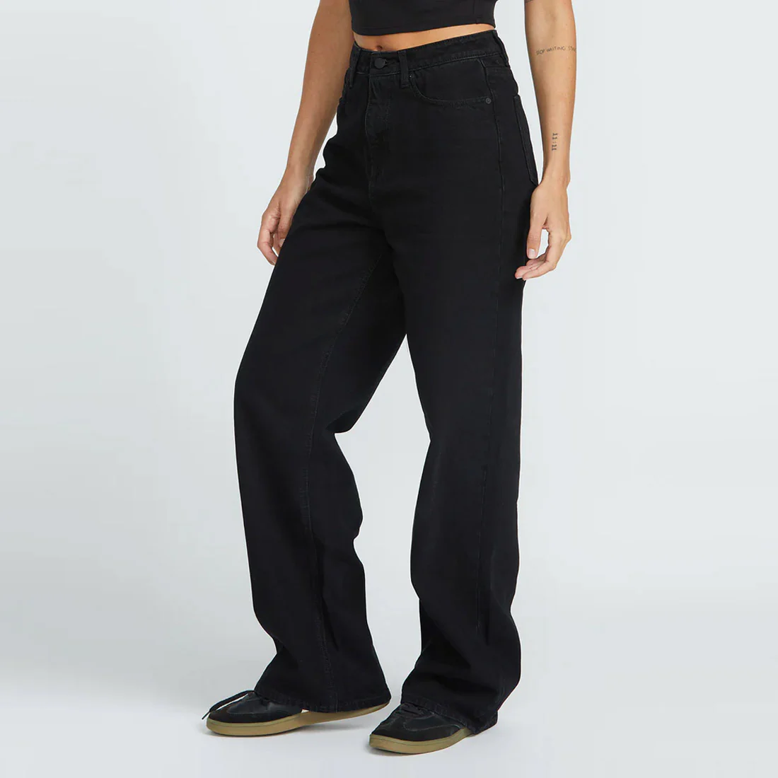 VOLCOM Women's Stoned Boyfriend Hirise Jean - Black - Image 3