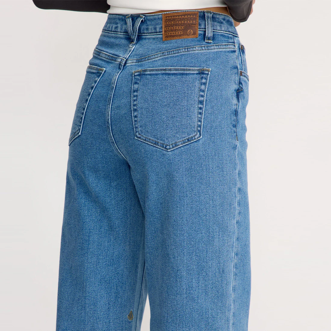 VOLCOM Women's Stoned Boyfriend Hirise Jean - Deep River Blues - Image 4
