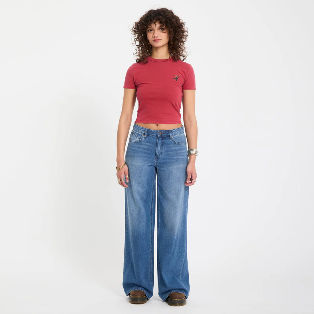 VOLCOM Women's Stoned Boyfriend Lowrise Jean - Worn Light Blue - Image 4
