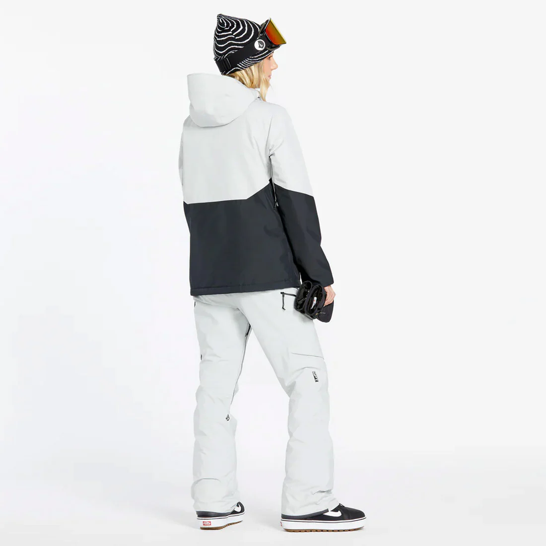 VOLCOM Women's V.Co Aris Insulated Gore-Tex Jacket 2025 - Cloud Grey - Image 2