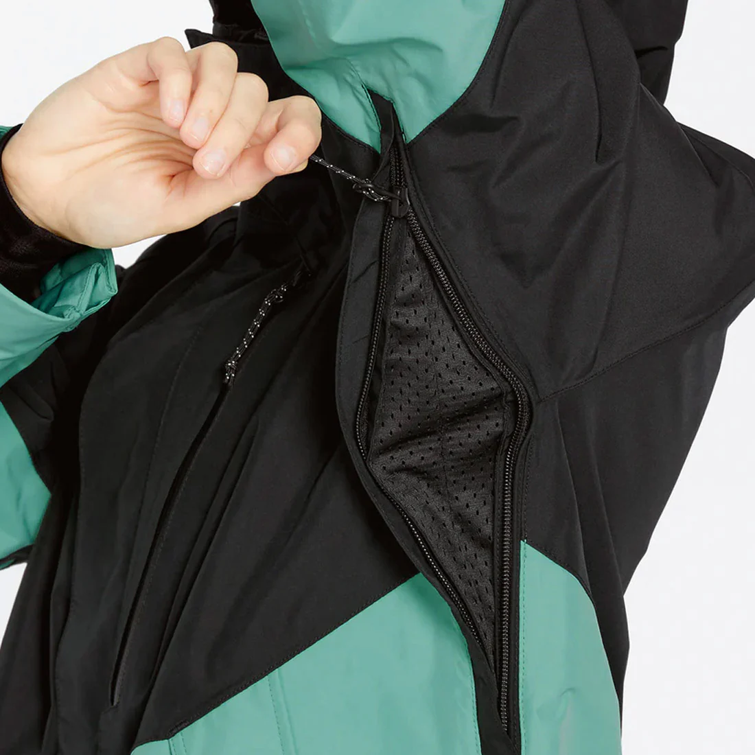 VOLCOM Women's V.Co Aris Insulated Gore-Tex Jacket 2025 - Wasabi - Image 6