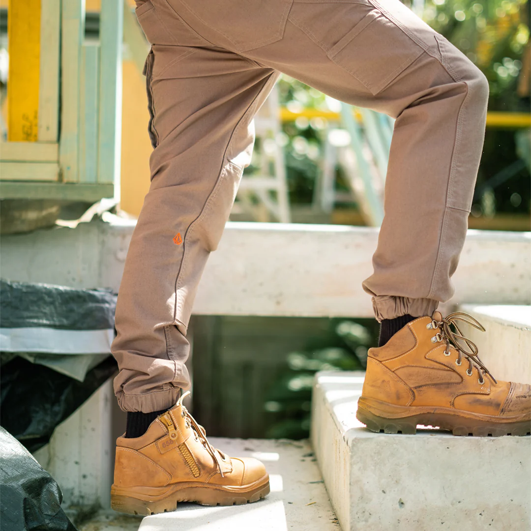 VOLCOM Workwear Caliper Cuffed Pant - Brindle - Image 7