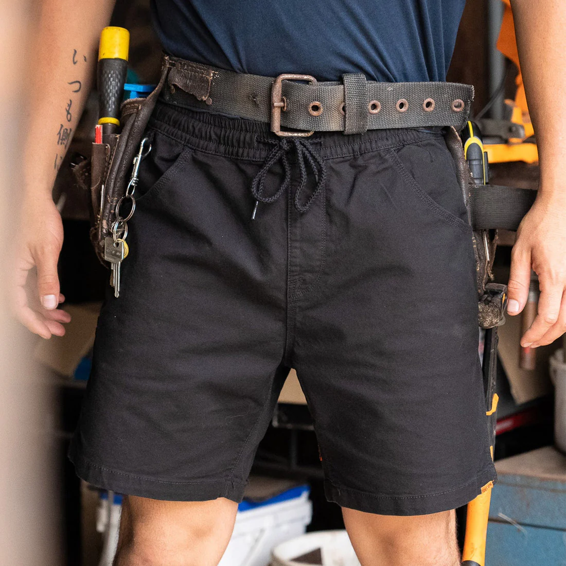 VOLCOM Workwear Caliper Elastic Waist Work Short 17" - Black - Image 6