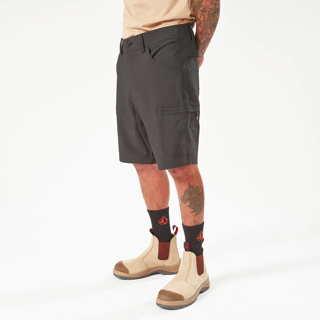 VOLCOM Workwear Slab Hybrid Short 20" - Black - Image 7